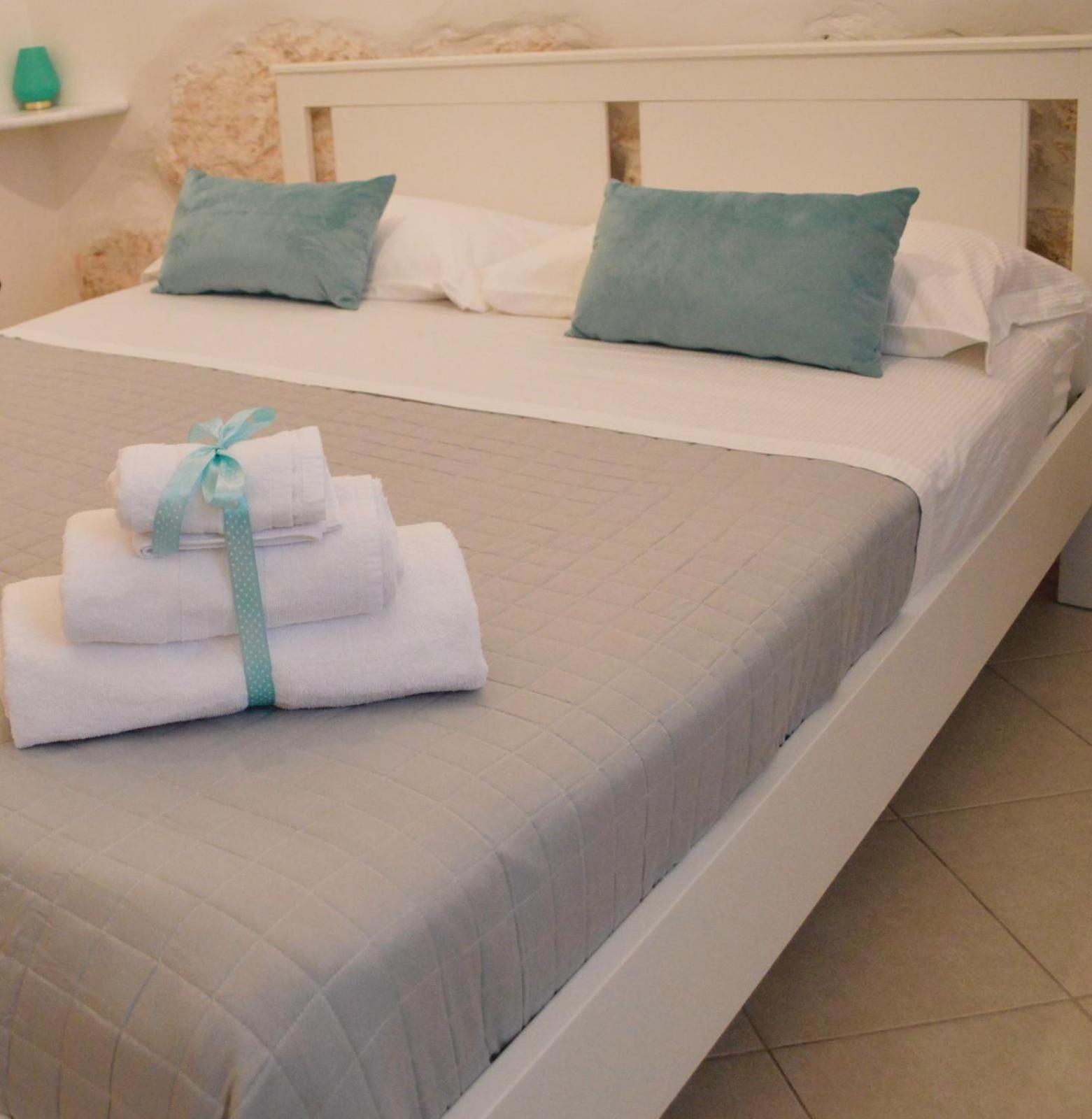 Casa Dastella ออสตูนี ภายนอก รูปภาพ