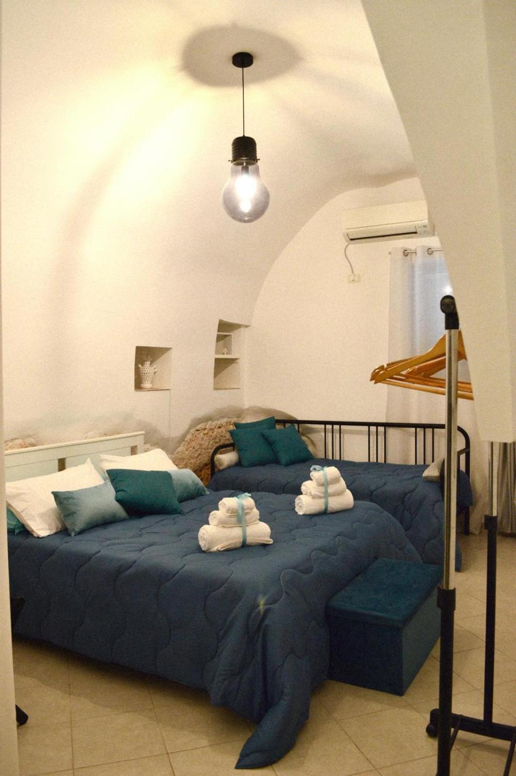 Casa Dastella ออสตูนี ภายนอก รูปภาพ