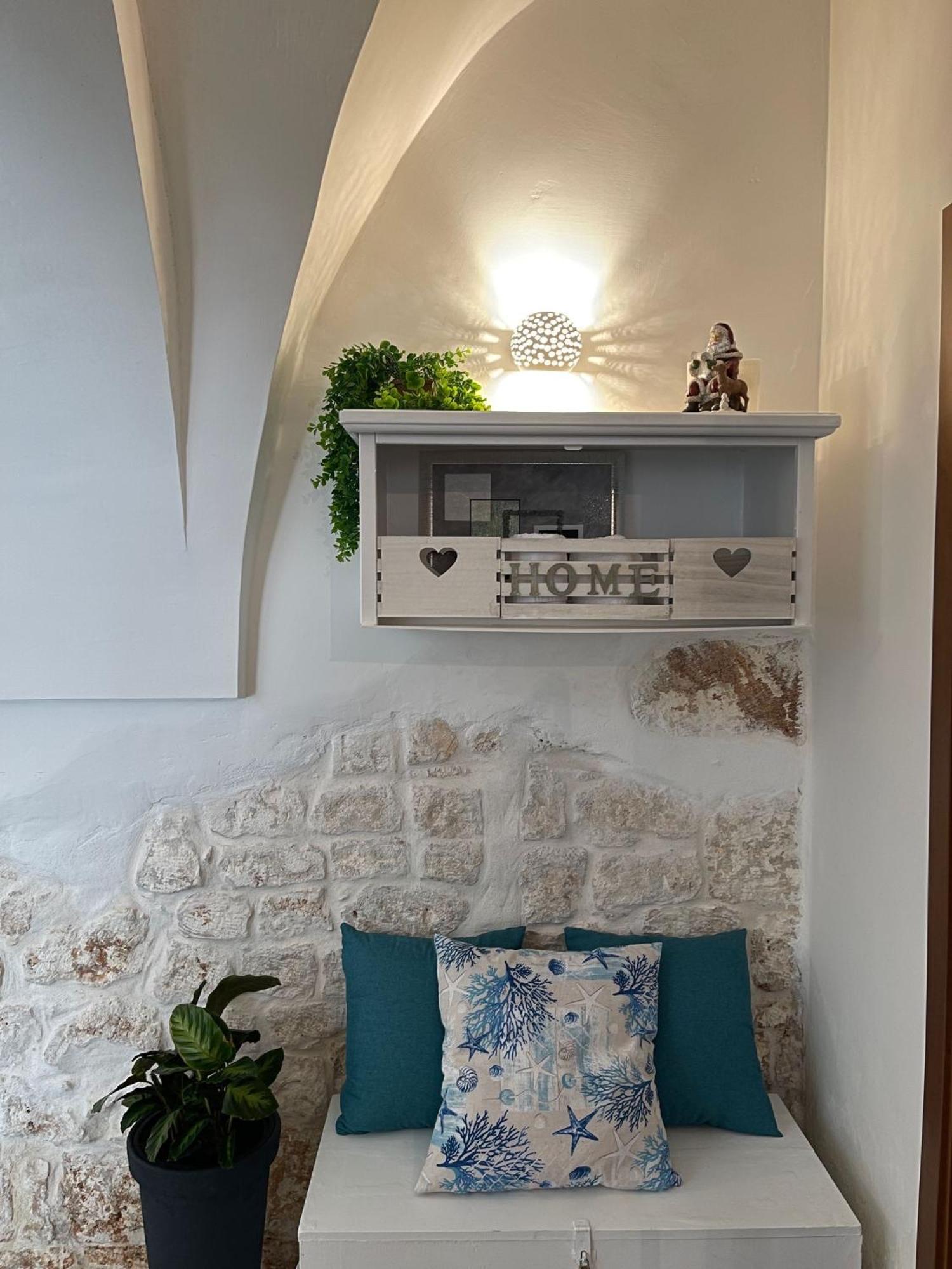 Casa Dastella ออสตูนี ภายนอก รูปภาพ